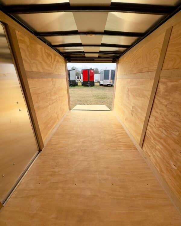 Cynergy Cargo 6x12SA Cargo / Enclosed Trailer