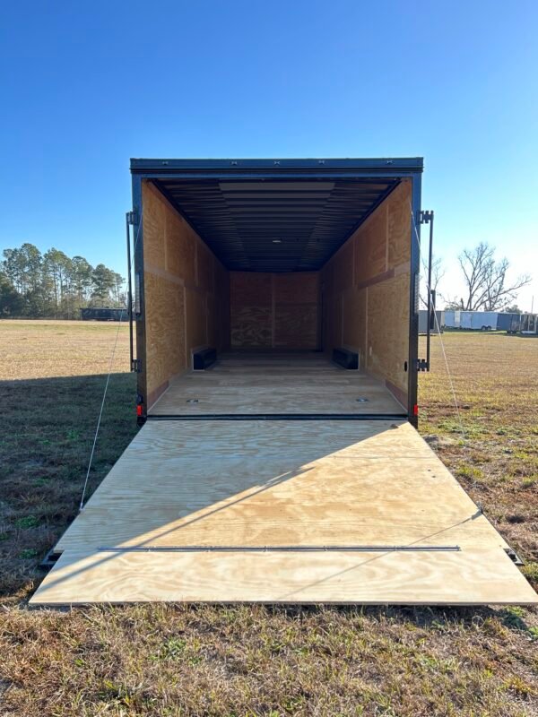 New2025 Cynergy Cargo basic 8.5x32TA Cargo / Enclosed Trailer