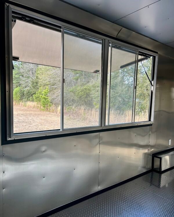 Cynergy Cargo 8.5X26TA3 Cargo / Enclosed Trailer