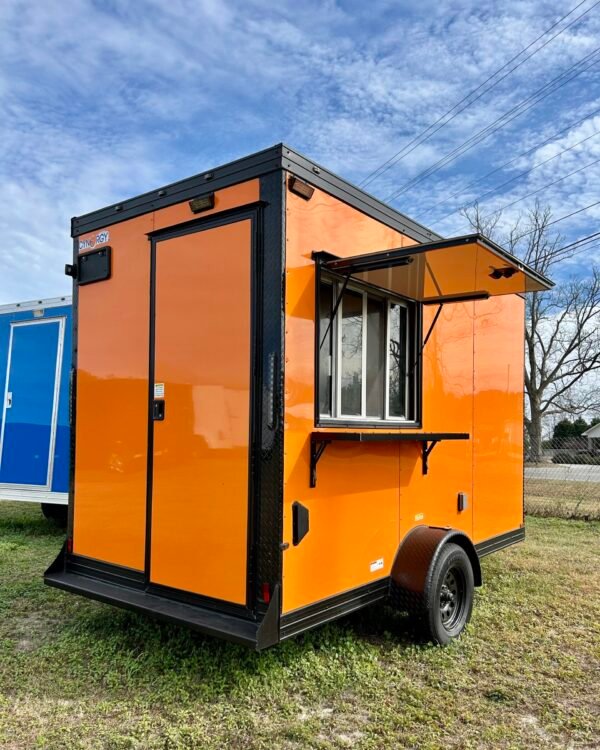 Cynergy Cargo 6X12SA Cargo / Enclosed