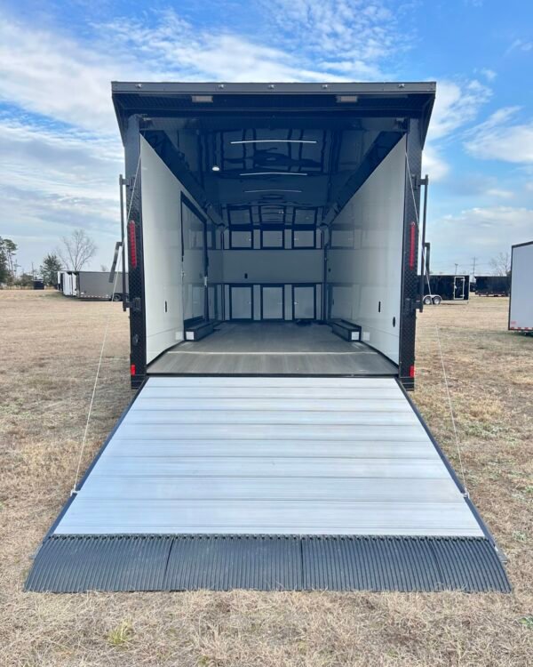 Cynergy Cargo 8.5X28TA Cargo / Enclosed