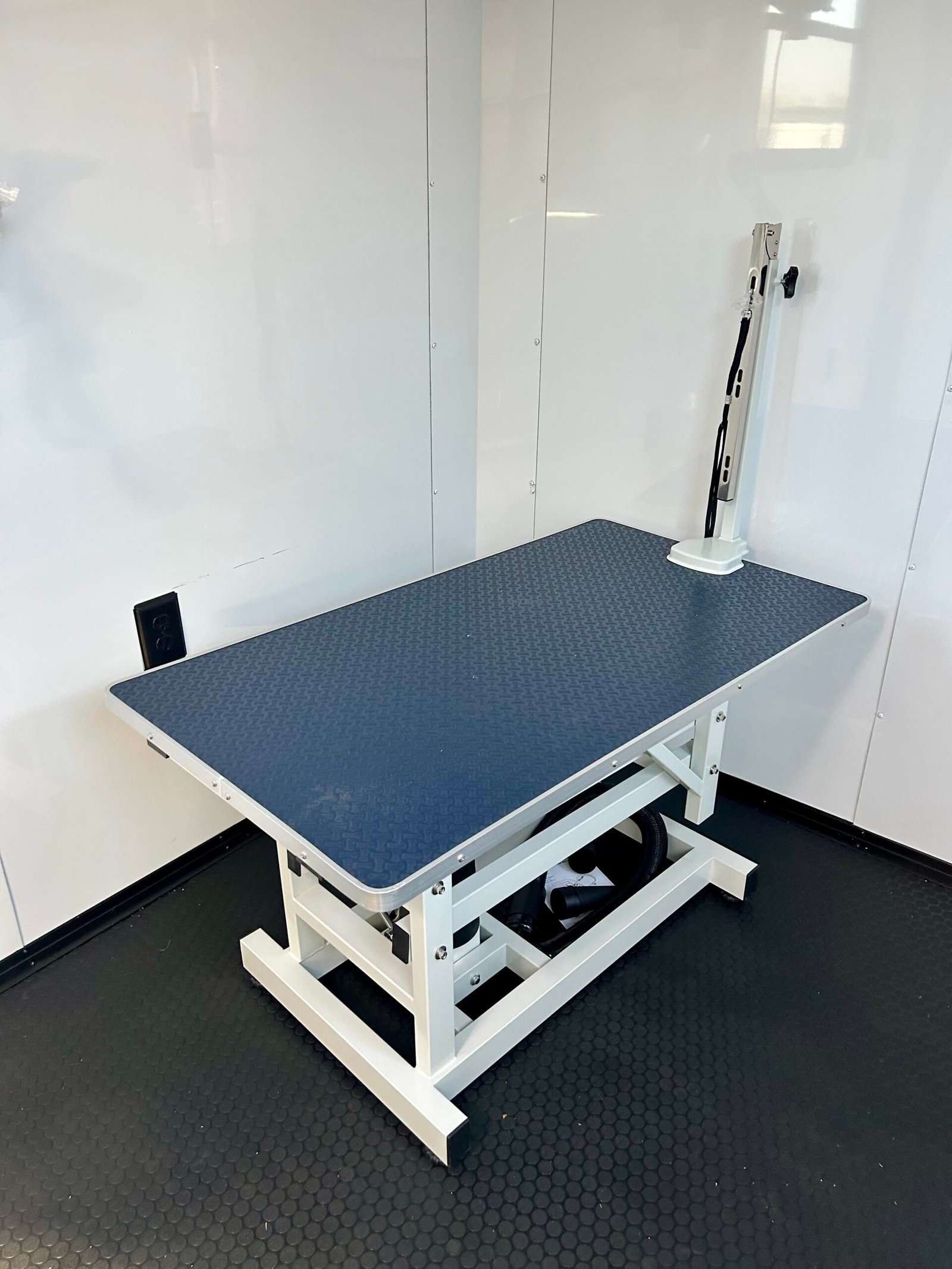 New 2026 Cynergy Cargo 7X14TA Grooming Trailer - Image 5