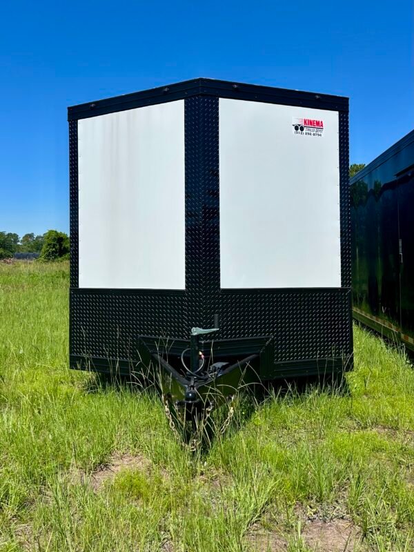 New Cynergy Cargo basic 8.5x32TA Cargo / Enclosed Trailer