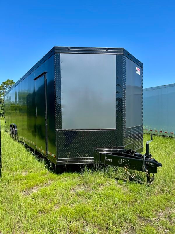 New Cynergy Cargo basic 8.5x32TA Cargo / Enclosed Trailer