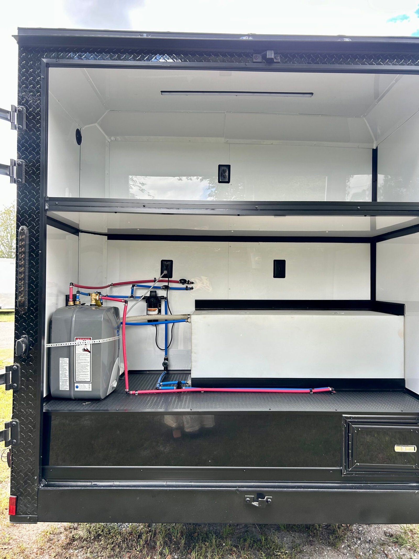 New Cynergy Cargo 7x14TA Pet Grooming Trailer - Image 9